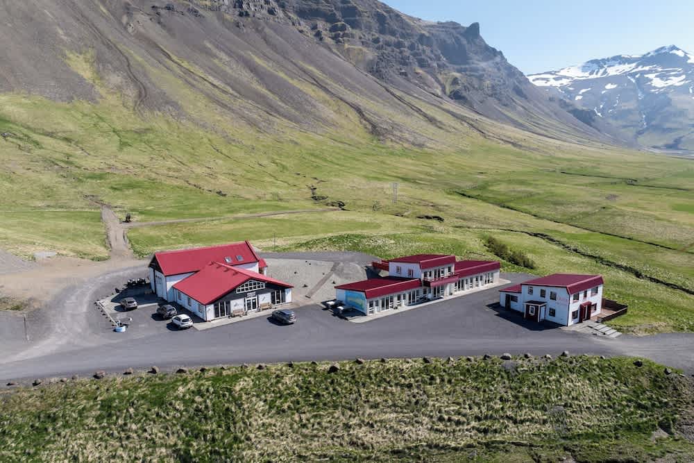Kirkjufell Guesthouse and Apartments 1