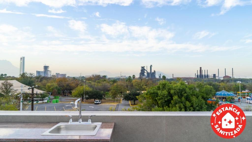 ECONOSUITES FUNDIDORA 2