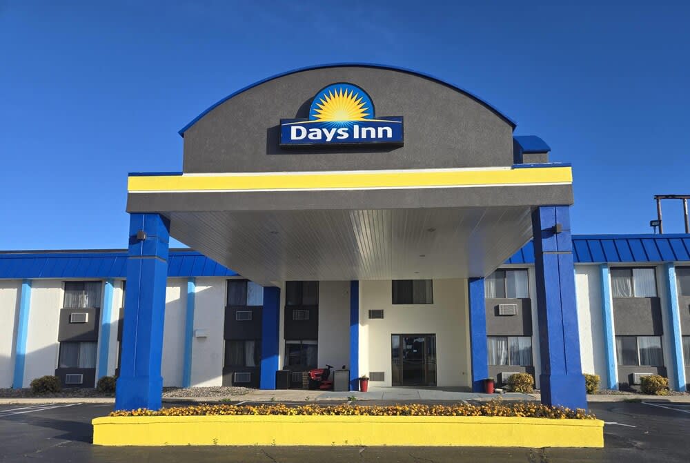 Days Inn by Wyndham Portage Cascade Mountain area 1