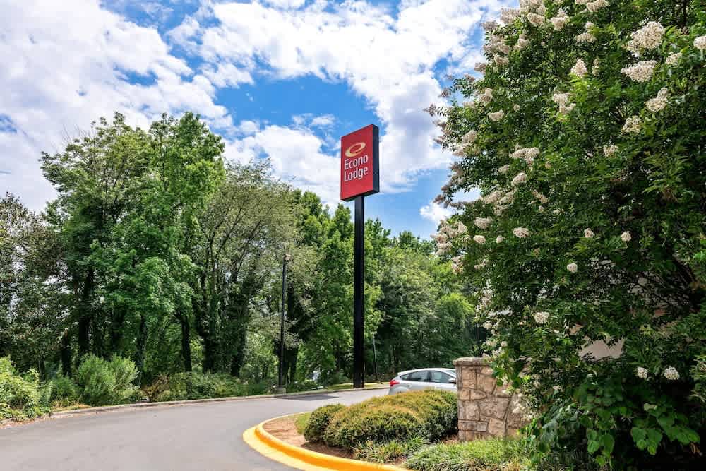 Econo Lodge Charlotte Airport 1