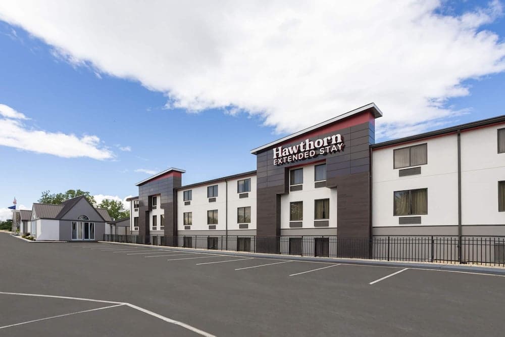 Hawthorn Extended Stay by Wyndham Chambersburg 1