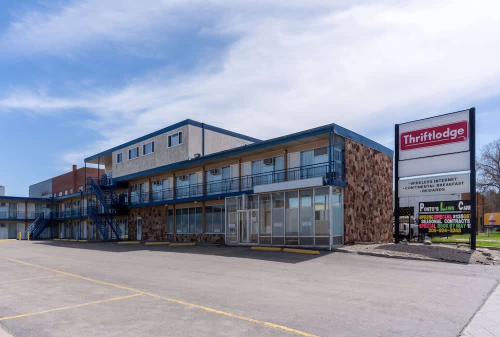 Thriftlodge by Wyndham Regina North 1
