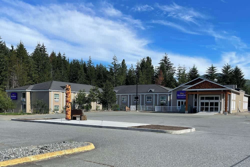 Baymont by Wyndham Gold River 1