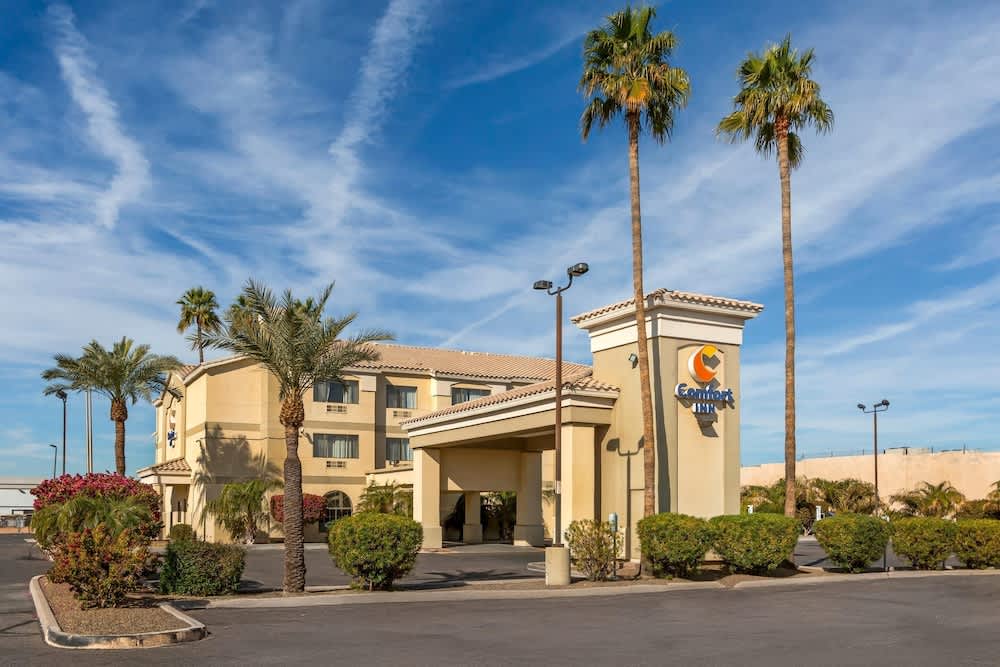 Comfort Inn Phoenix Central City 1