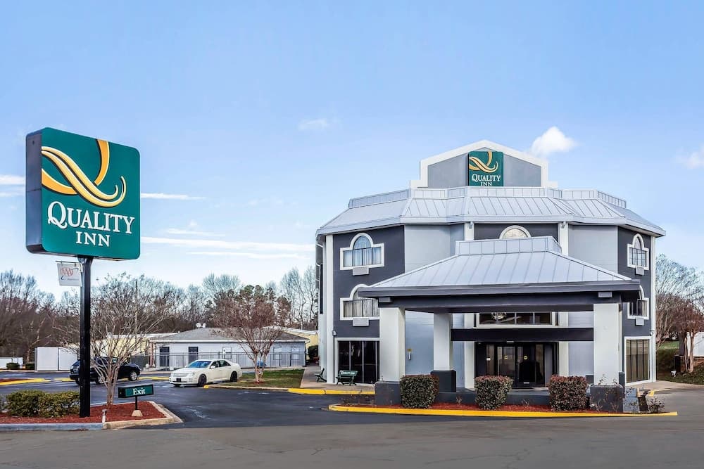Quality Inn & Suites Salisbury South 1