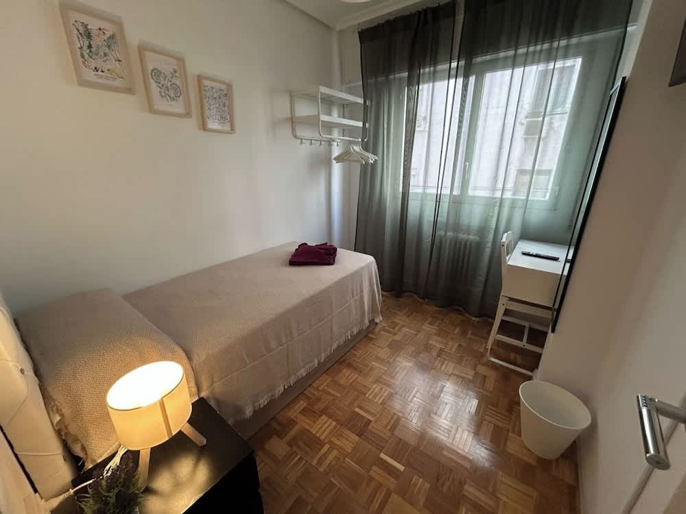 Habitaciones en Ferrocarril 2