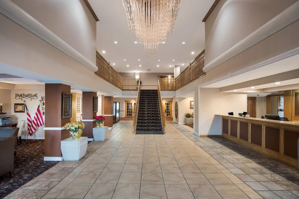 Quality Inn & Suites Cincinnati I-275 3