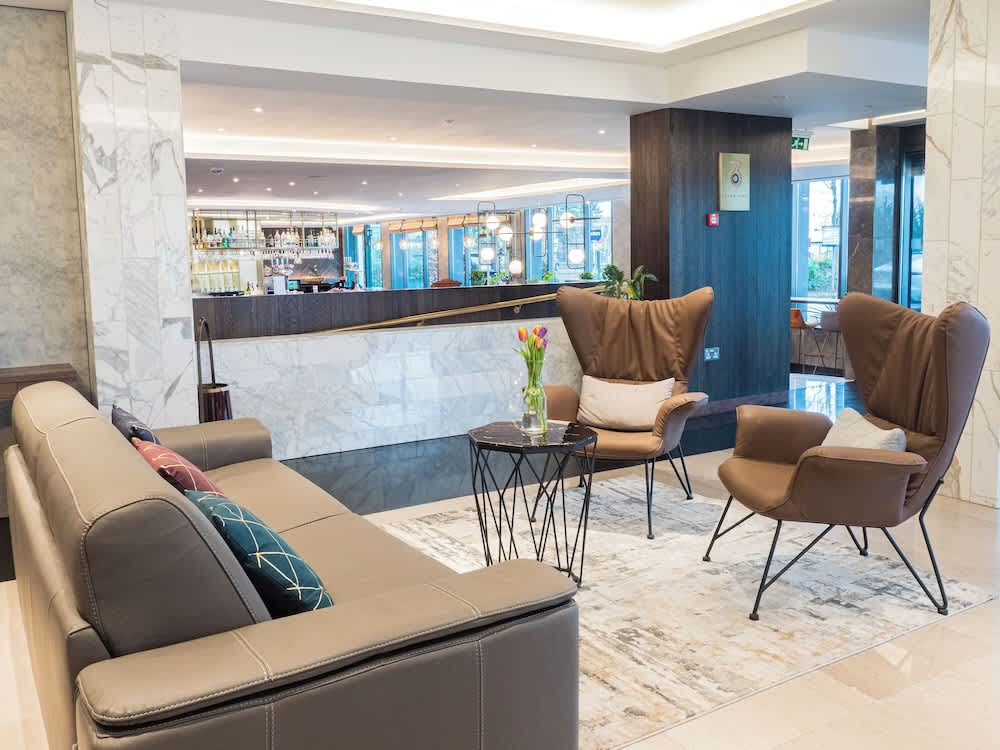 Crowne Plaza London - Kingston by IHG 2