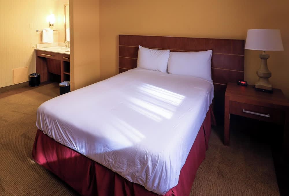 Studio 6 Phoenix, AZ – Sky Harbor 2
