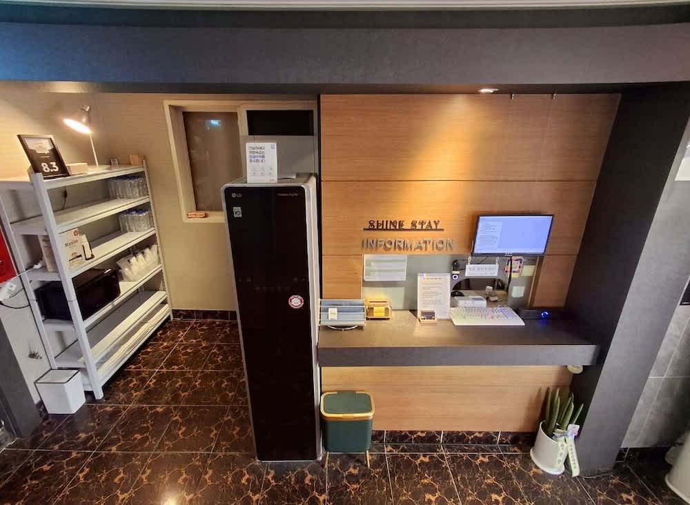 Shine Hotel 2
