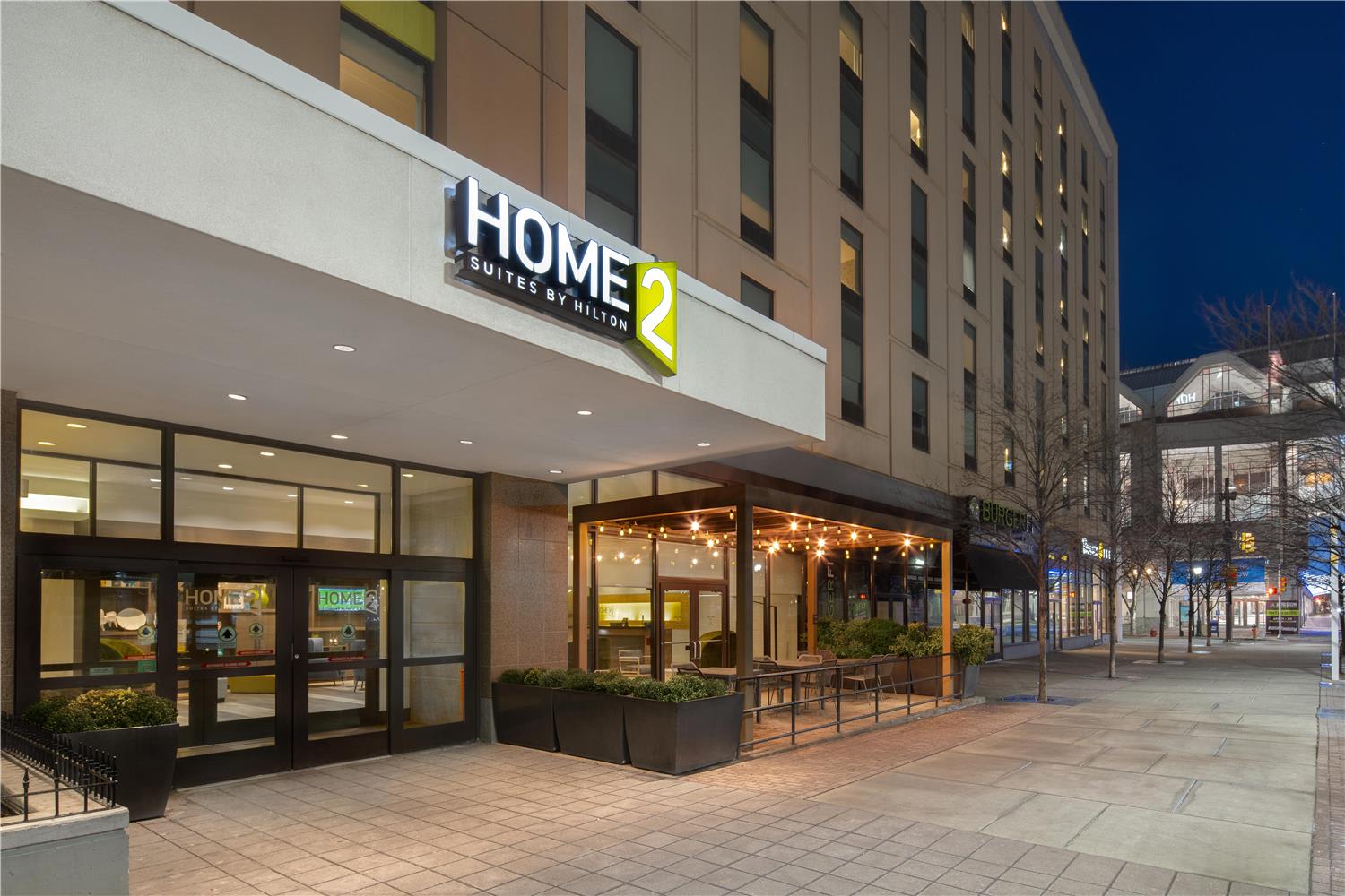 Home2 Suites by Hilton Philadelphia Convention Center 4