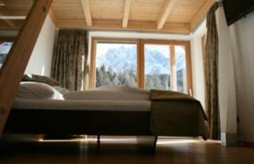 Garni - Hotel Am Burghuegel 5