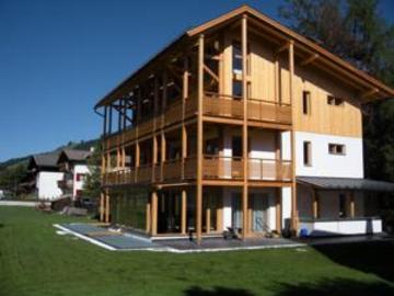 Garni - Hotel Am Burghuegel 3