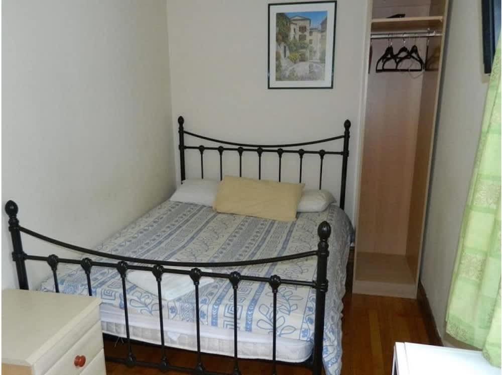 Circle Guest House Bed Only 4