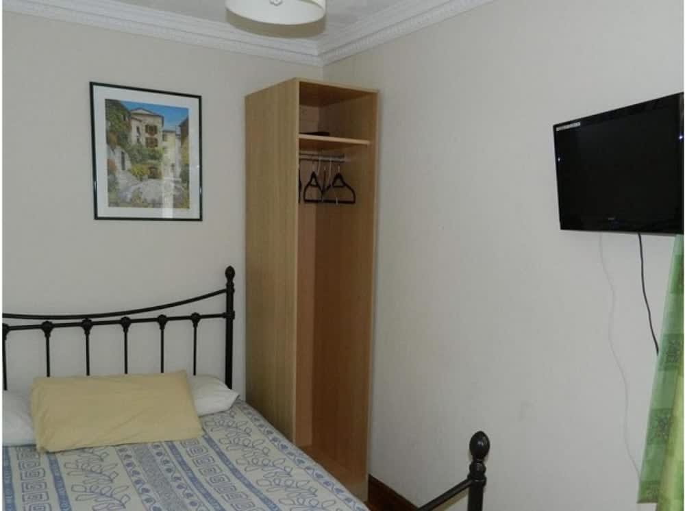 Circle Guest House Bed Only 5