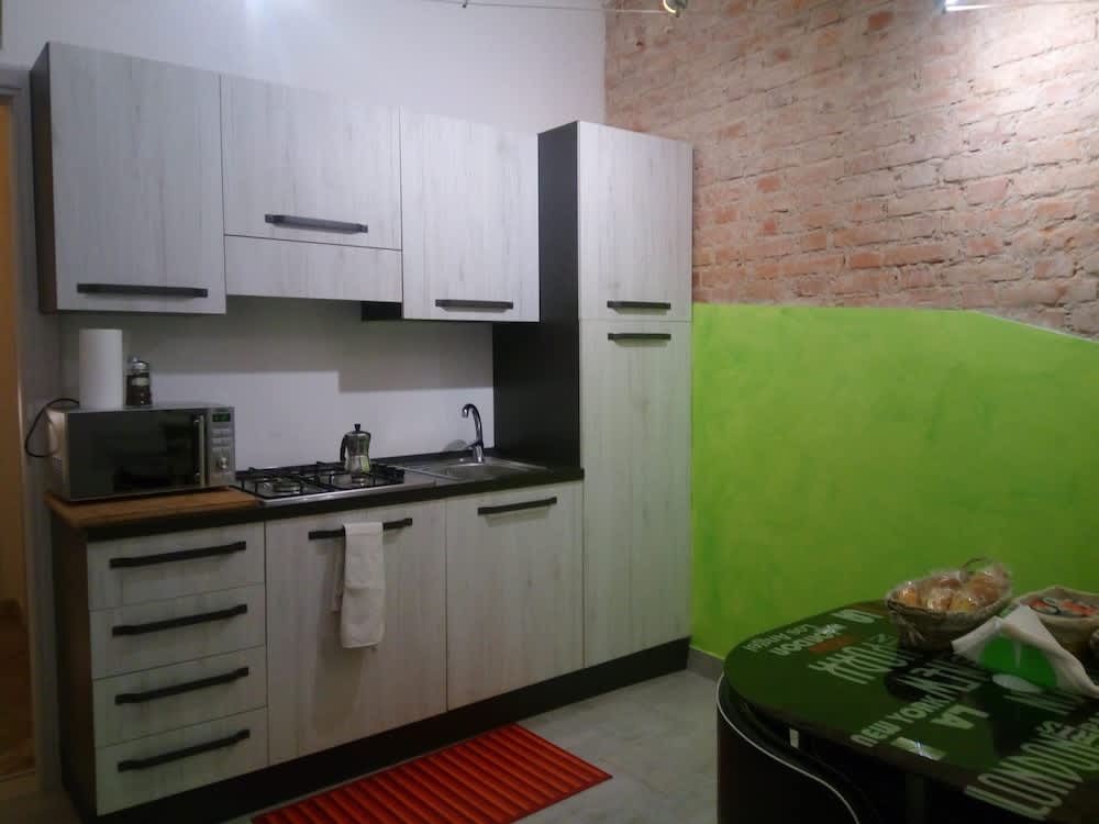 Marconi Rooms and Apartments 2