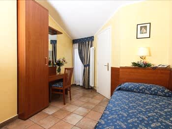 Casa Di Santa Francesca Romana a Ponte Rotto 2