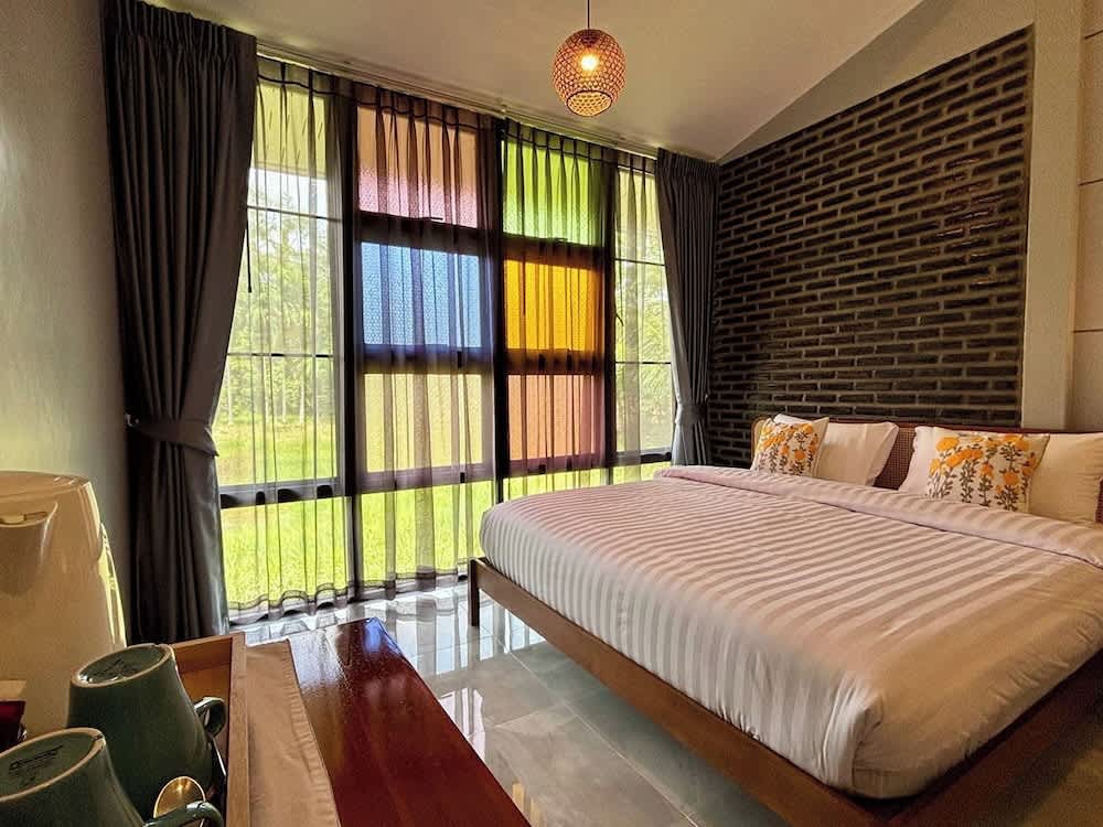 Moonlight Cottage Resort 1