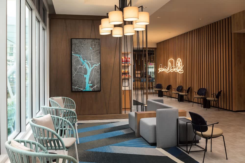 Hyatt Place National Harbor 2