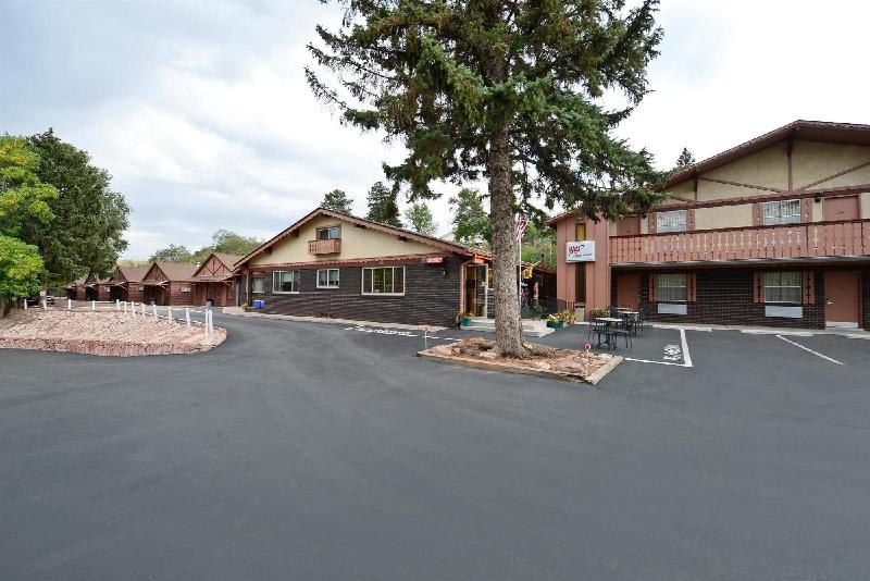 Villa Motel at Manitou Springs 2