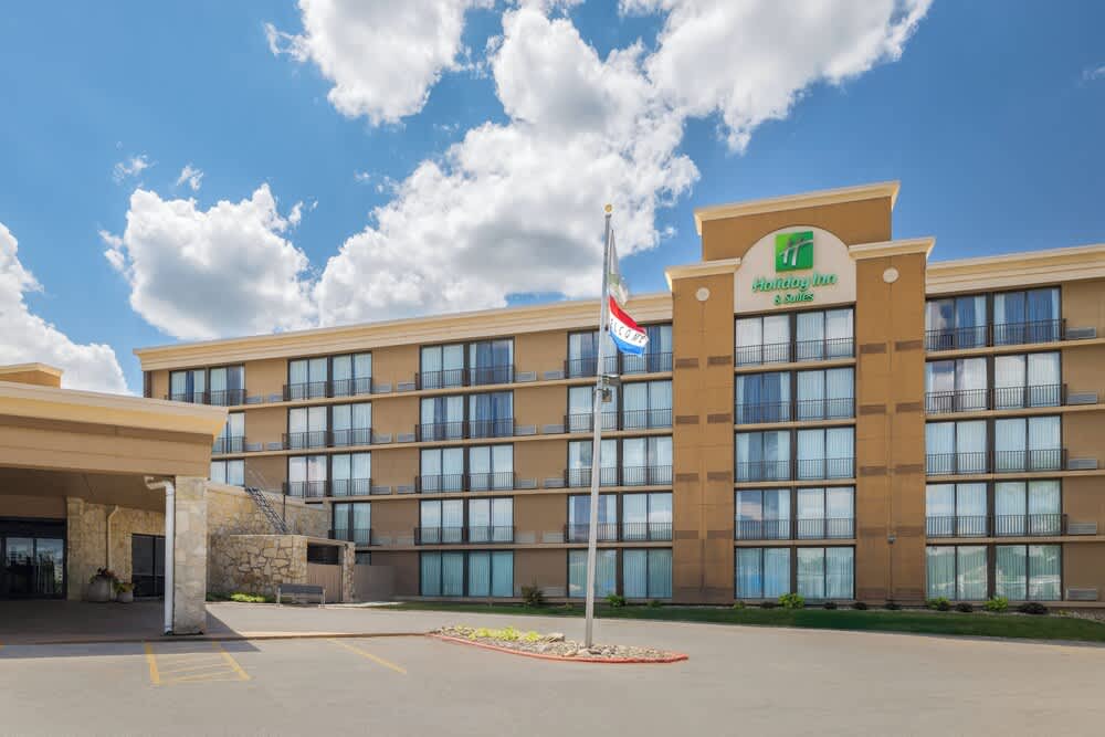 Holiday Inn & Suites DES MOINES-NORTHWEST by IHG 1