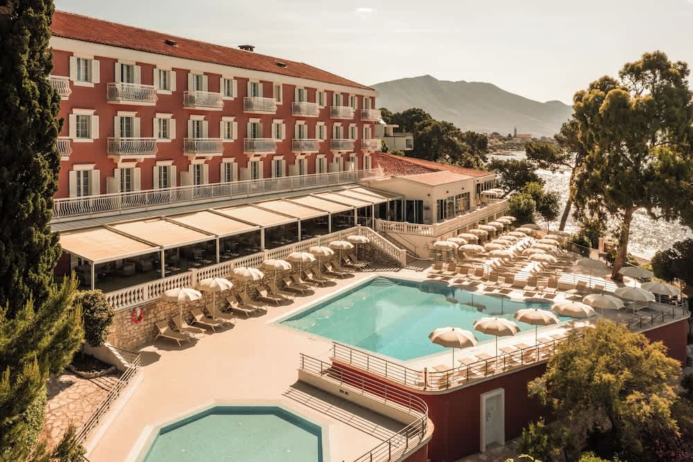 Aminess Younique Bellevue Hotel 1