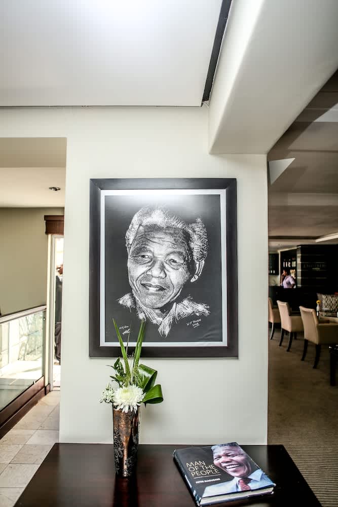 The Bantry Aparthotel by Totalstay 2