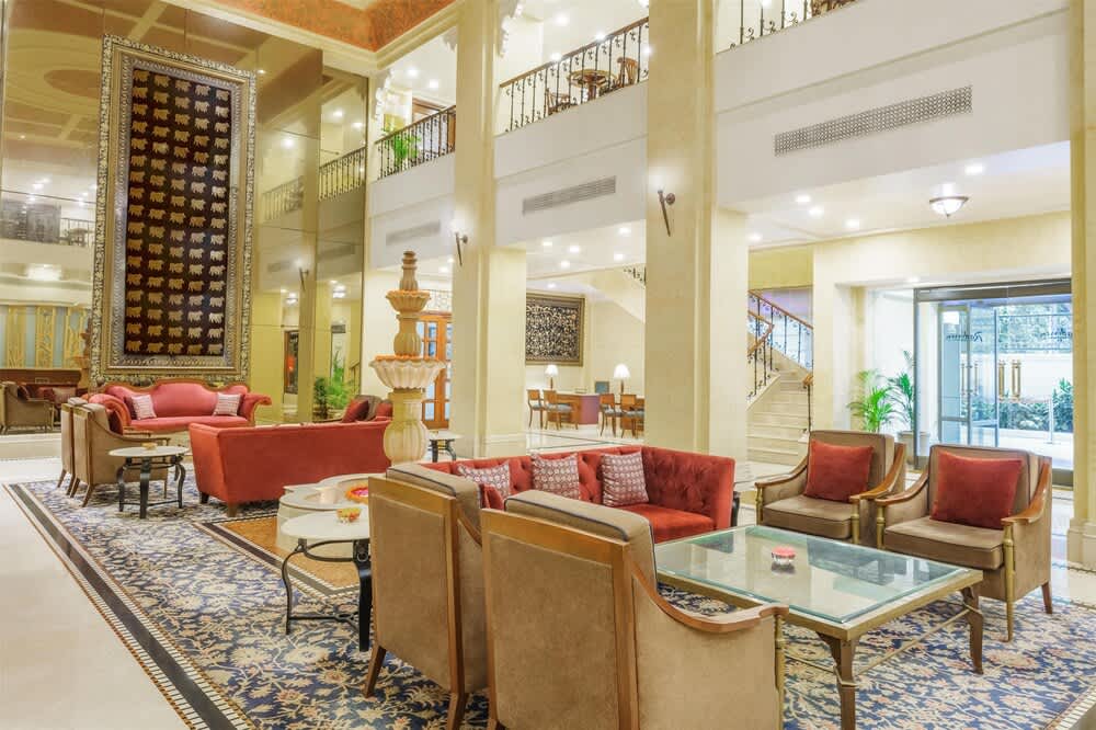 Radisson Hotel Varanasi 2