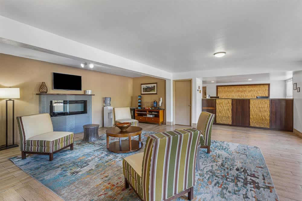 Best Western Pine Springs Inn 2