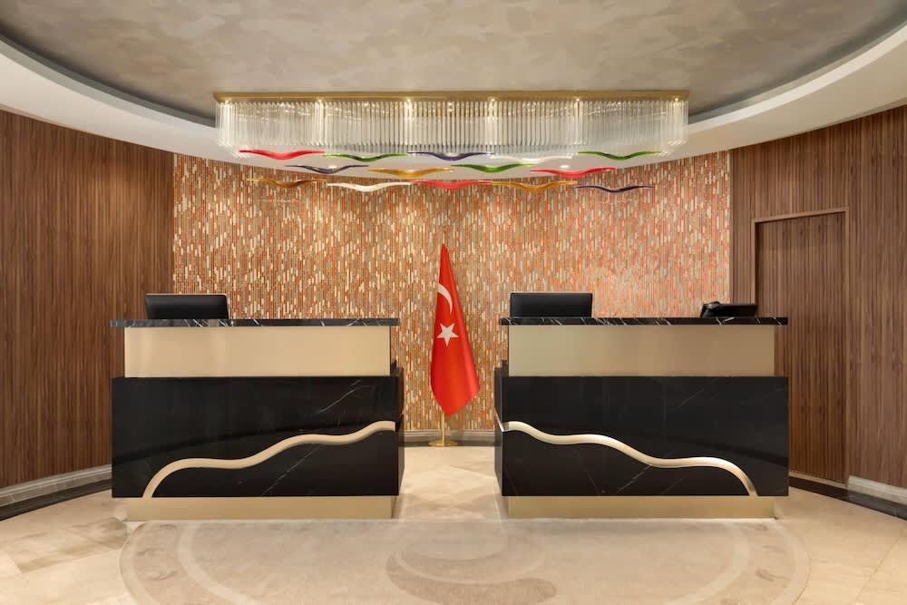 Ramada Encore by Wyndham Konya Karatay 2