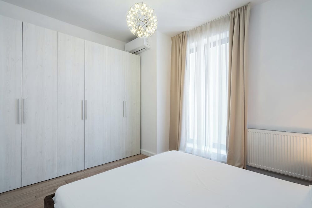 Uphome Suites 2