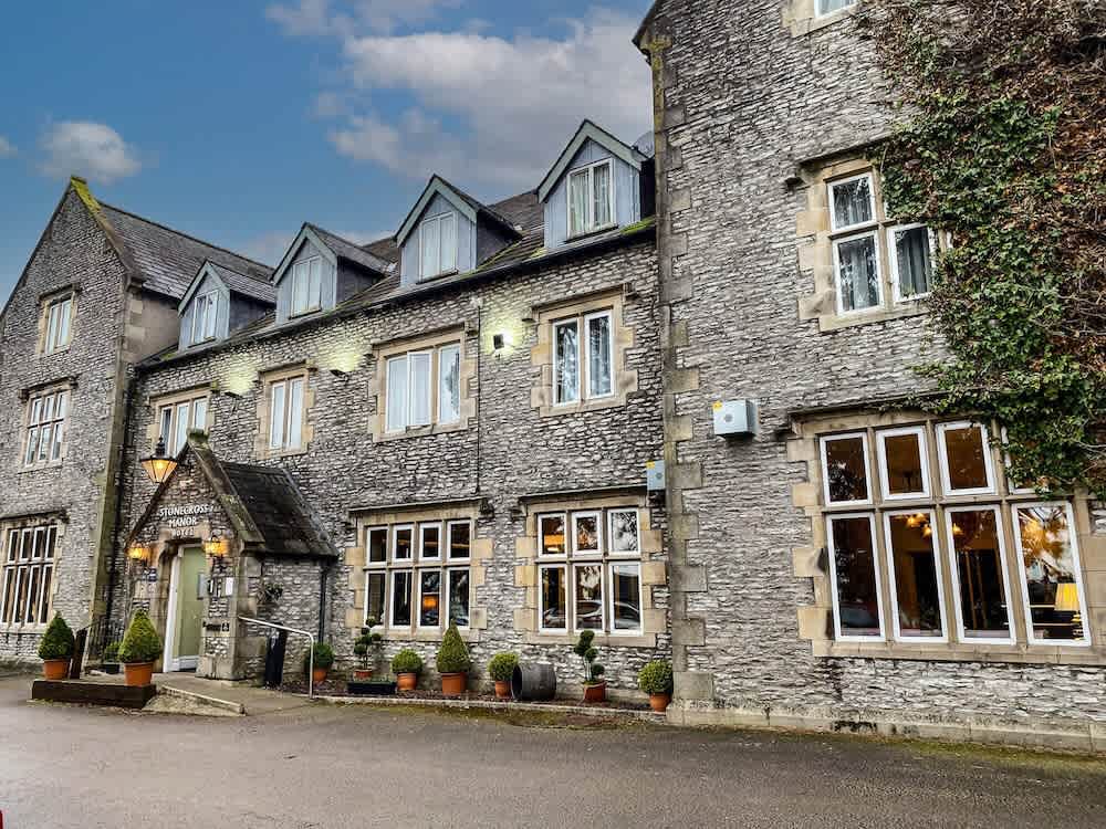 Stonecross Manor Hotel 1