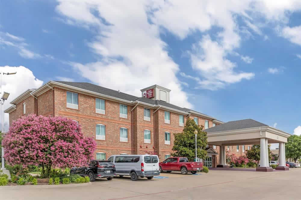 Best Western Plus Waxahachie Inn & Suites 1