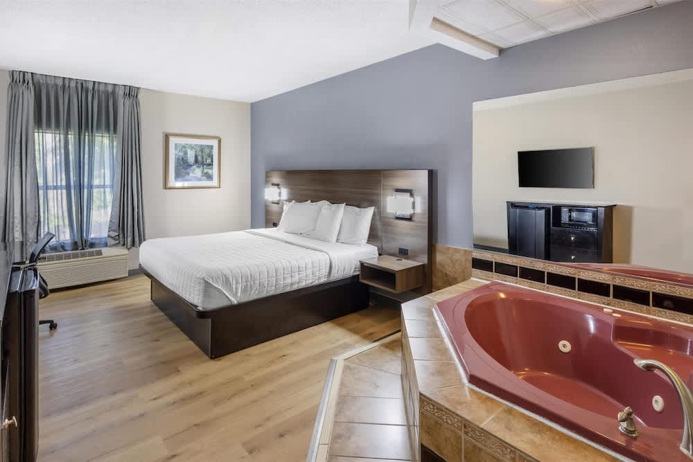 SureStay Hotel by Best Western Morganton 1