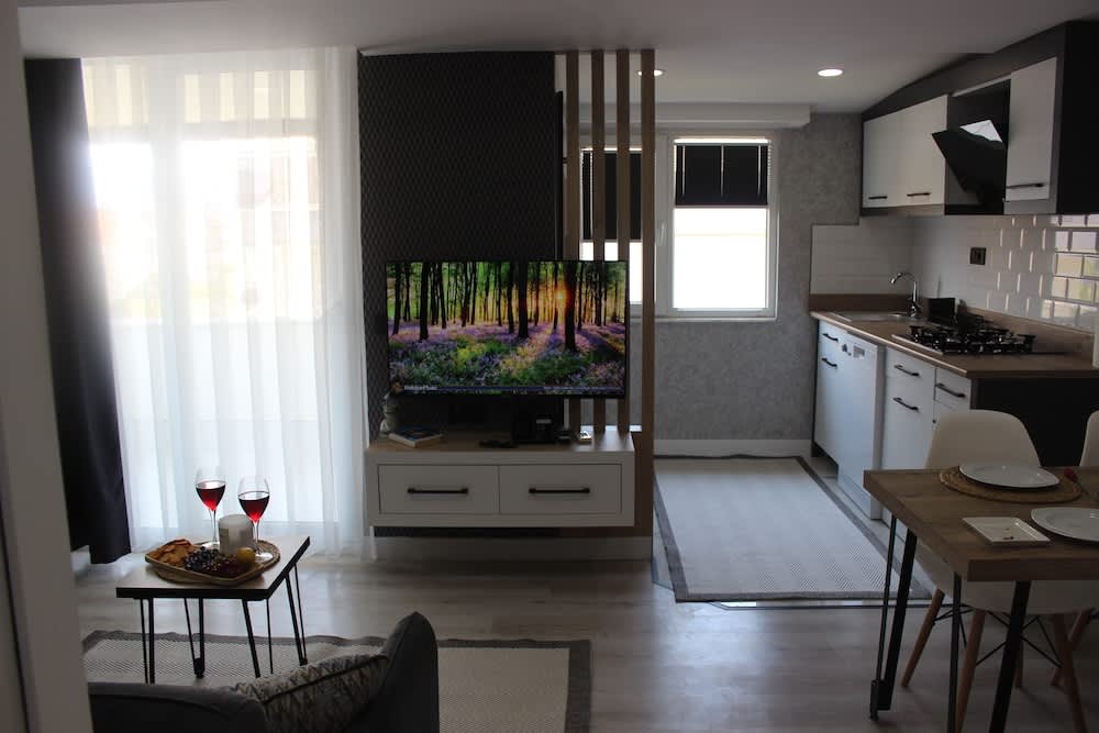 Cosy Suite 1