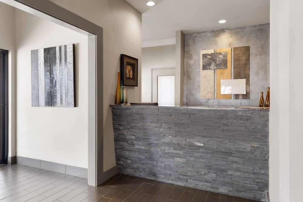 Eastland Suites Hotel & Conference Ctr, Trademark by Wyndham 4