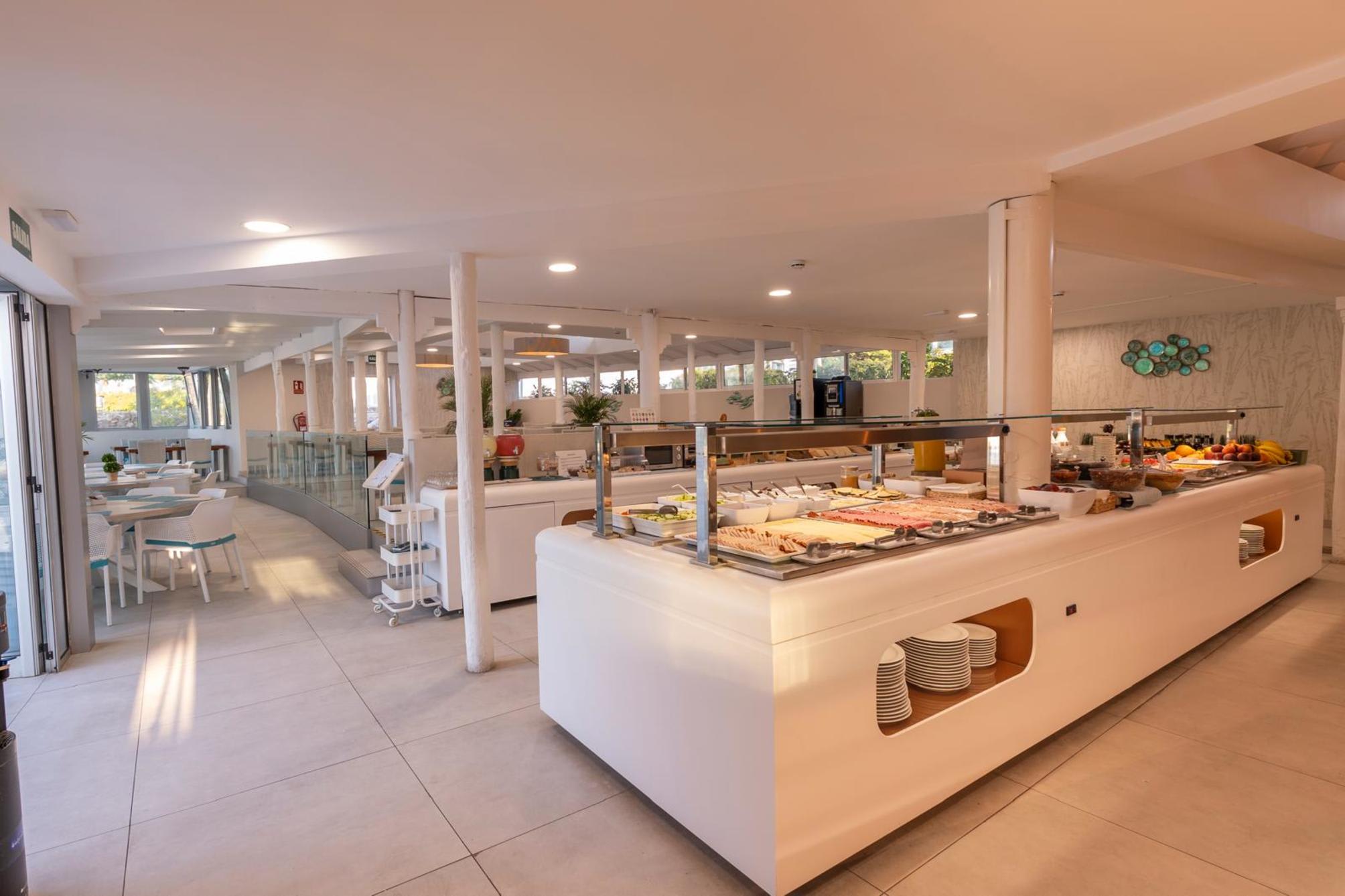 Hotel LIVVO Dunagolf Suites 5