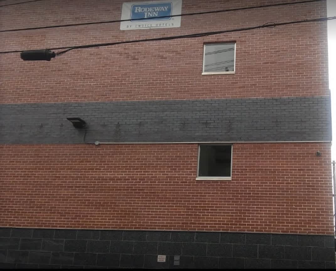 Rodeway Inn Near JFK Airport 3