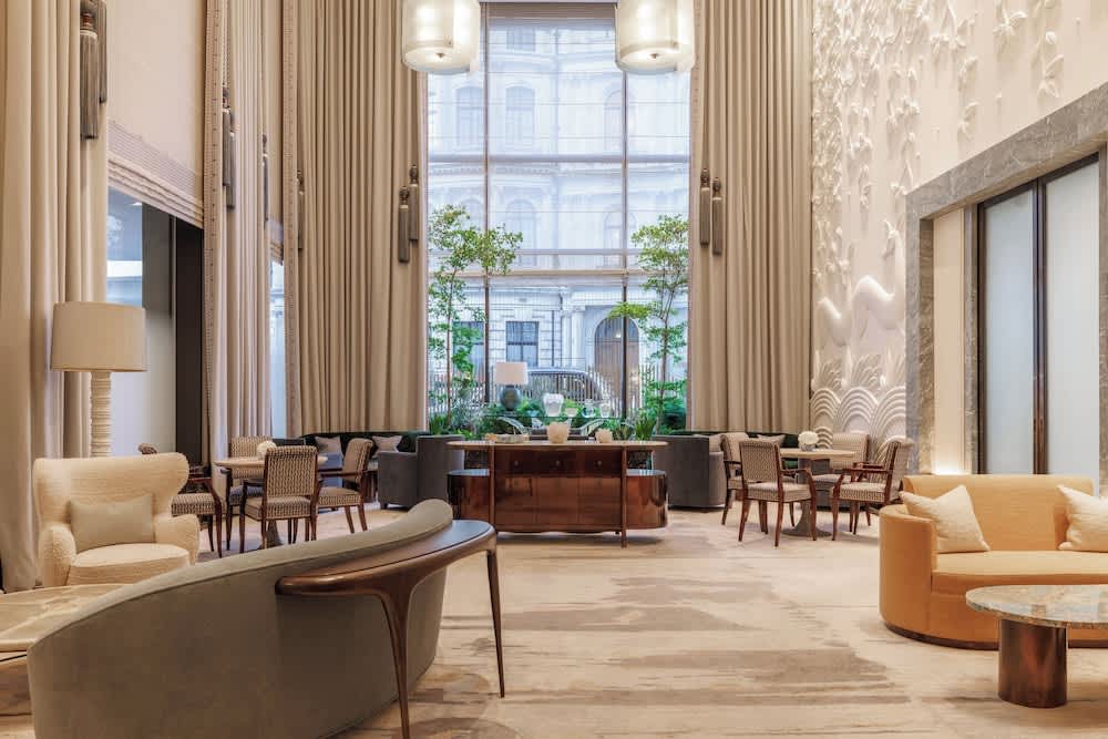 Four Seasons Hotel London at Park Lane 1
