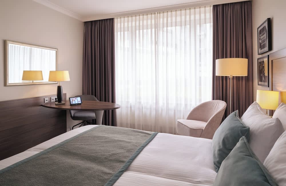 Leonardo Royal Hotel Düsseldorf Königsallee 4