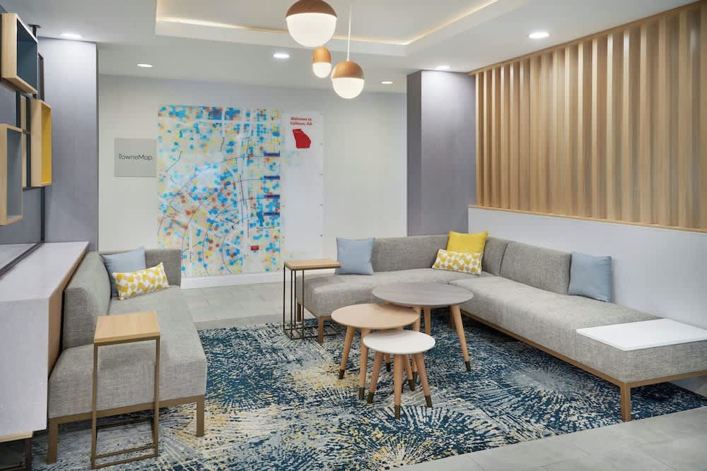 TownePlace Suites by Marriott Calhoun 2
