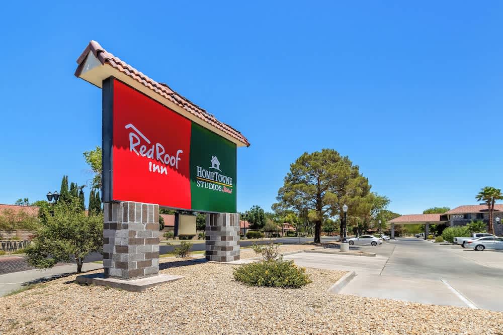 HomeTowne Studios by Red Roof Ridgecrest 1
