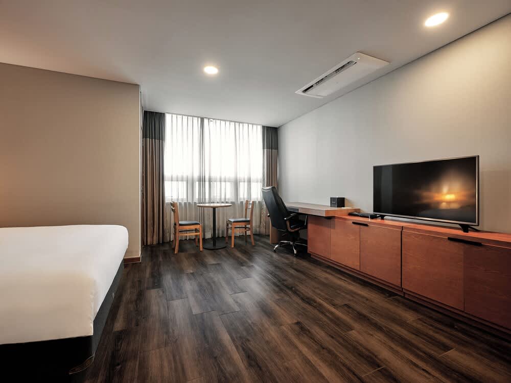 Ramada Hotel and Suites Seoul Namdaemun 5