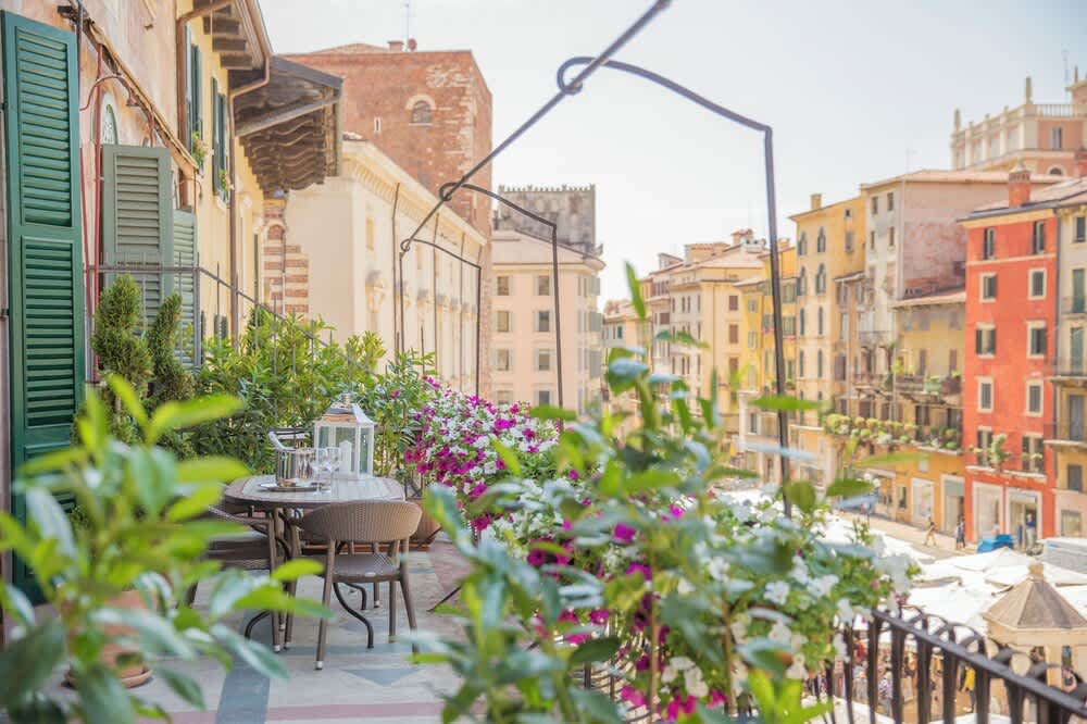 Corte Realdi Suites Piazza Erbe 1