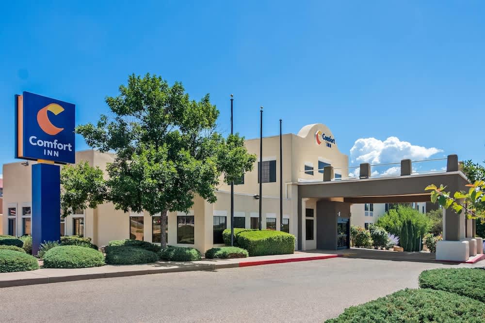 Comfort Inn Santa Fe South 1