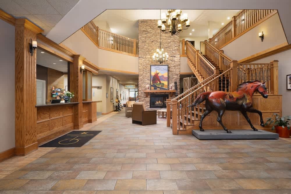 The Golden Hotel, Ascend Hotel Collection 5