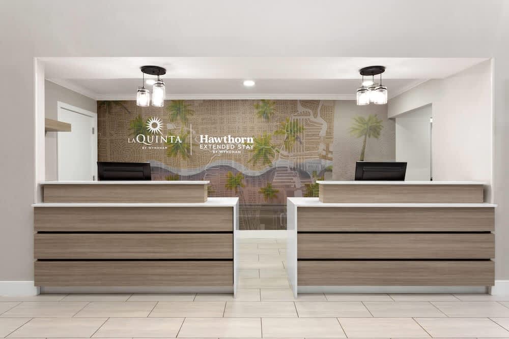 Hawthorn Extended Stay by Wyndham Ft Lauderdale Cypress Crk 2
