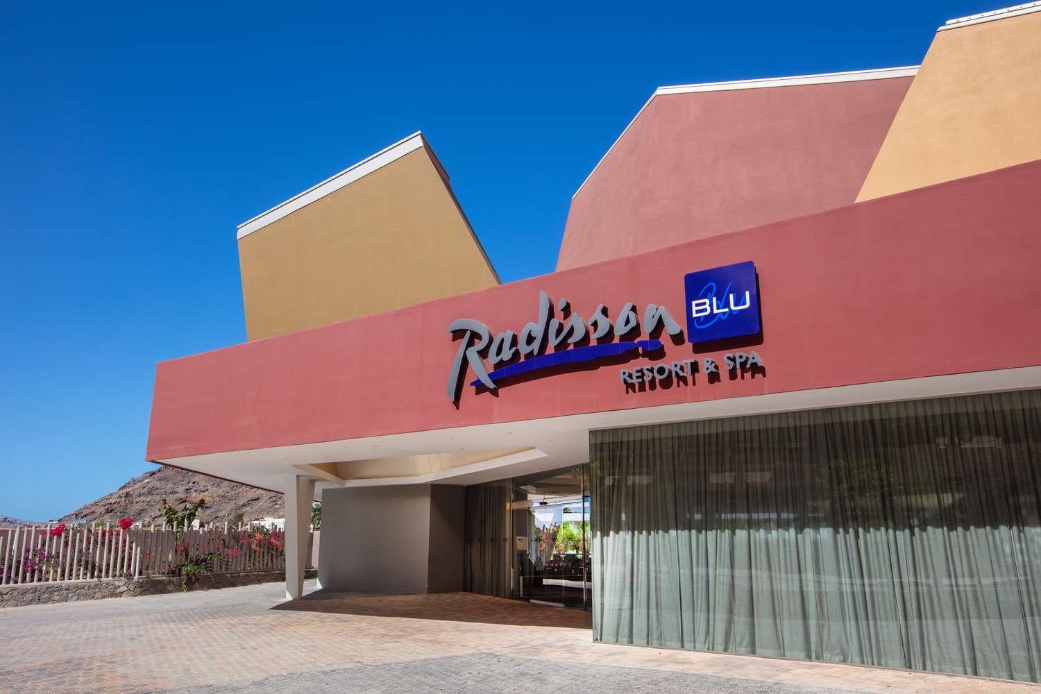 Radisson Blu Resort & Spa, Mogan, Gran Canaria 2