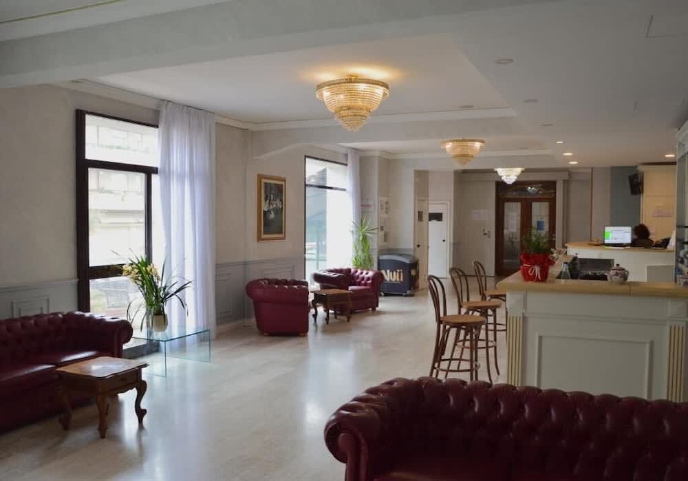 Nouvel Hotel Des Bains 4