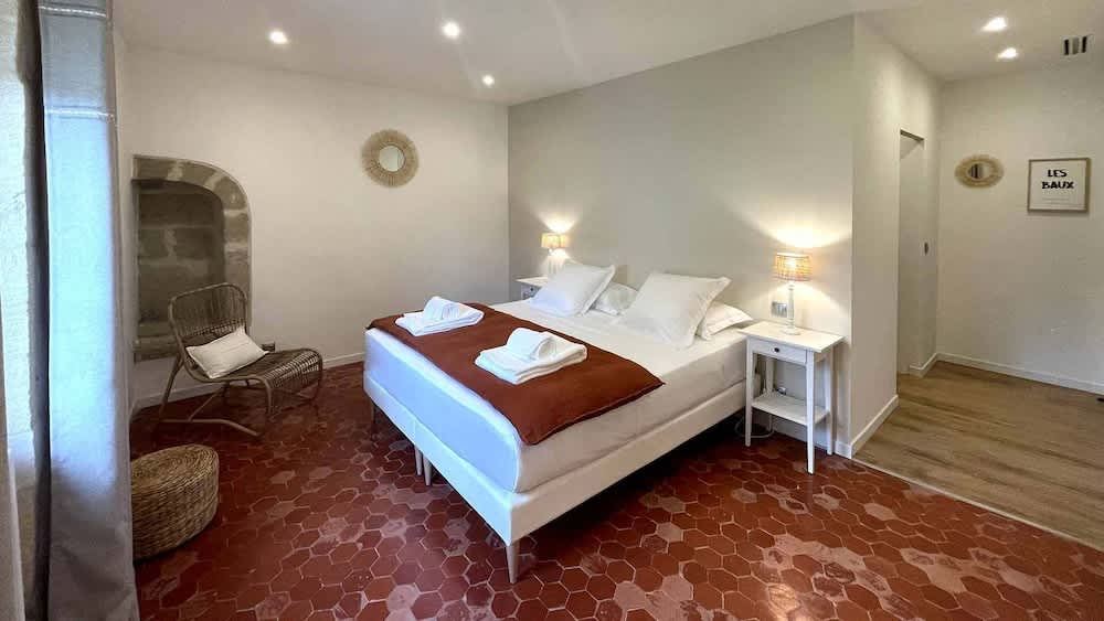 MAS MILLÉSIME - Chambre double - petit déjeuner - piscine - Mas du XVIIIème siècle proche Saint-Rémy-de-Provence 1